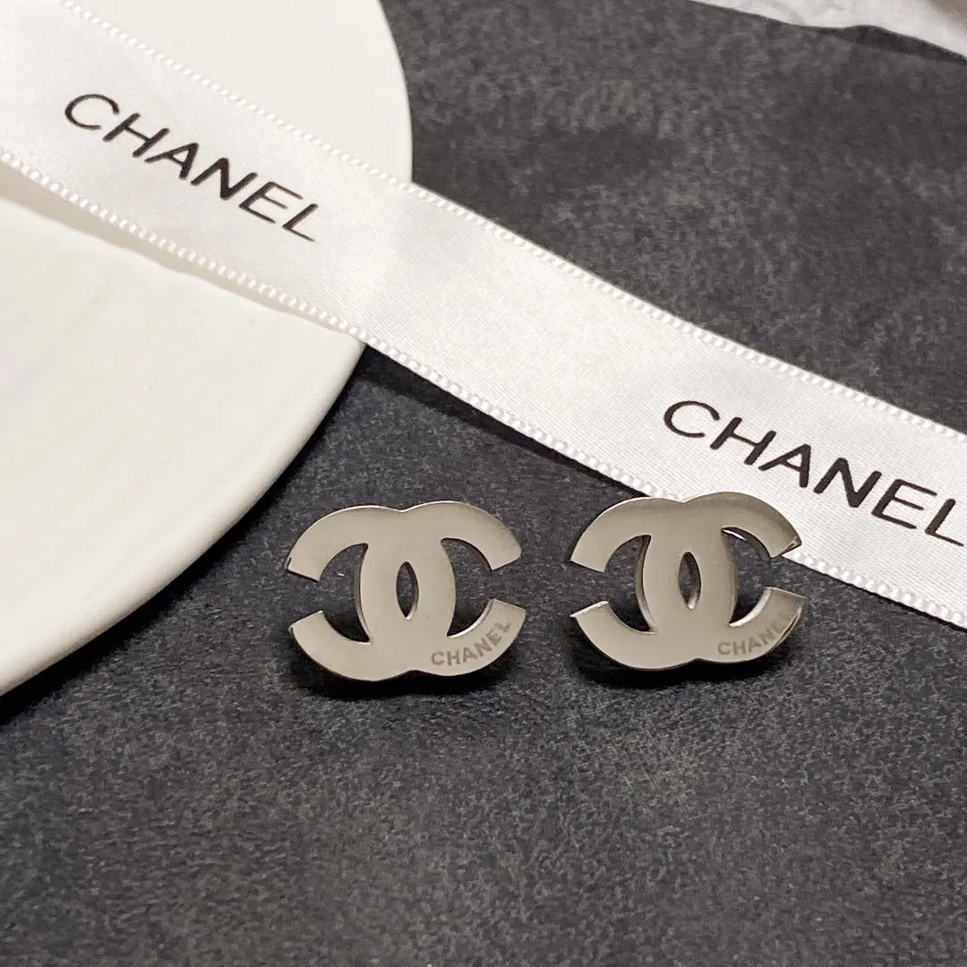 Earrings P163925