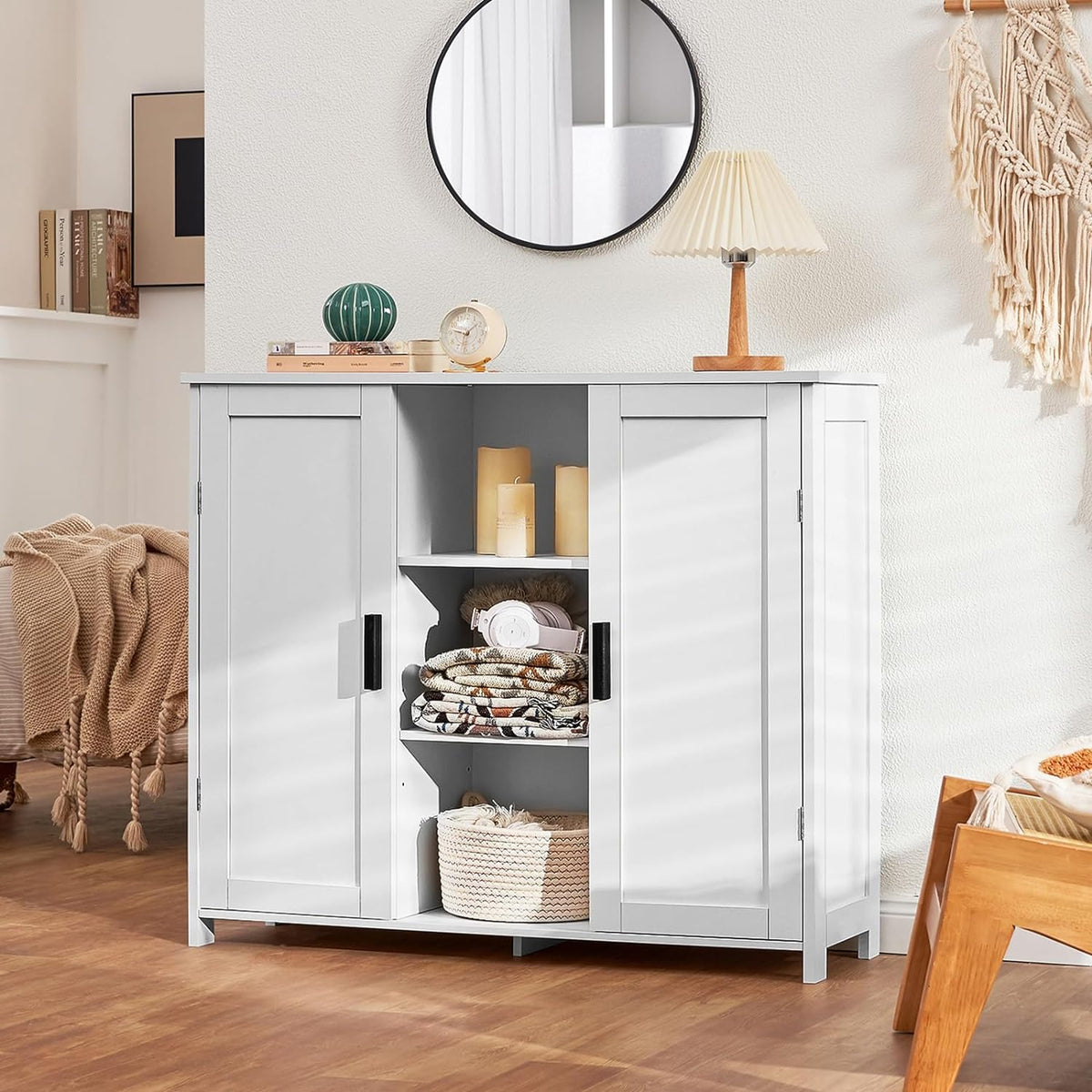White 2 Door 4 Shelf Storage Cabinet H4670