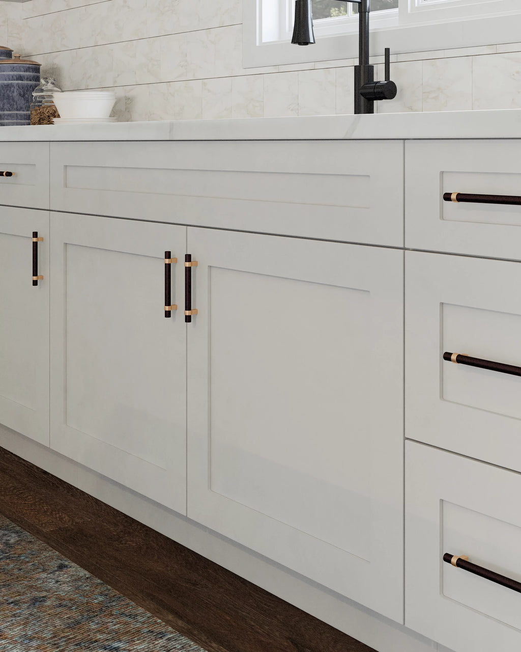 White Shaker Base Kitchen Cabinet 36x34.5x24 I487