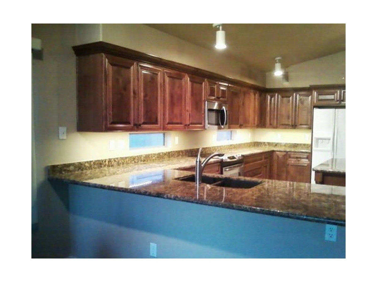21 LED Under Cabinet Lighting Warm White I68503
