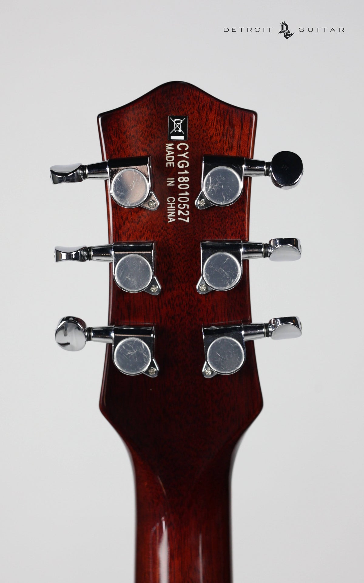 Black Single-Cut Electric Guitar A659654