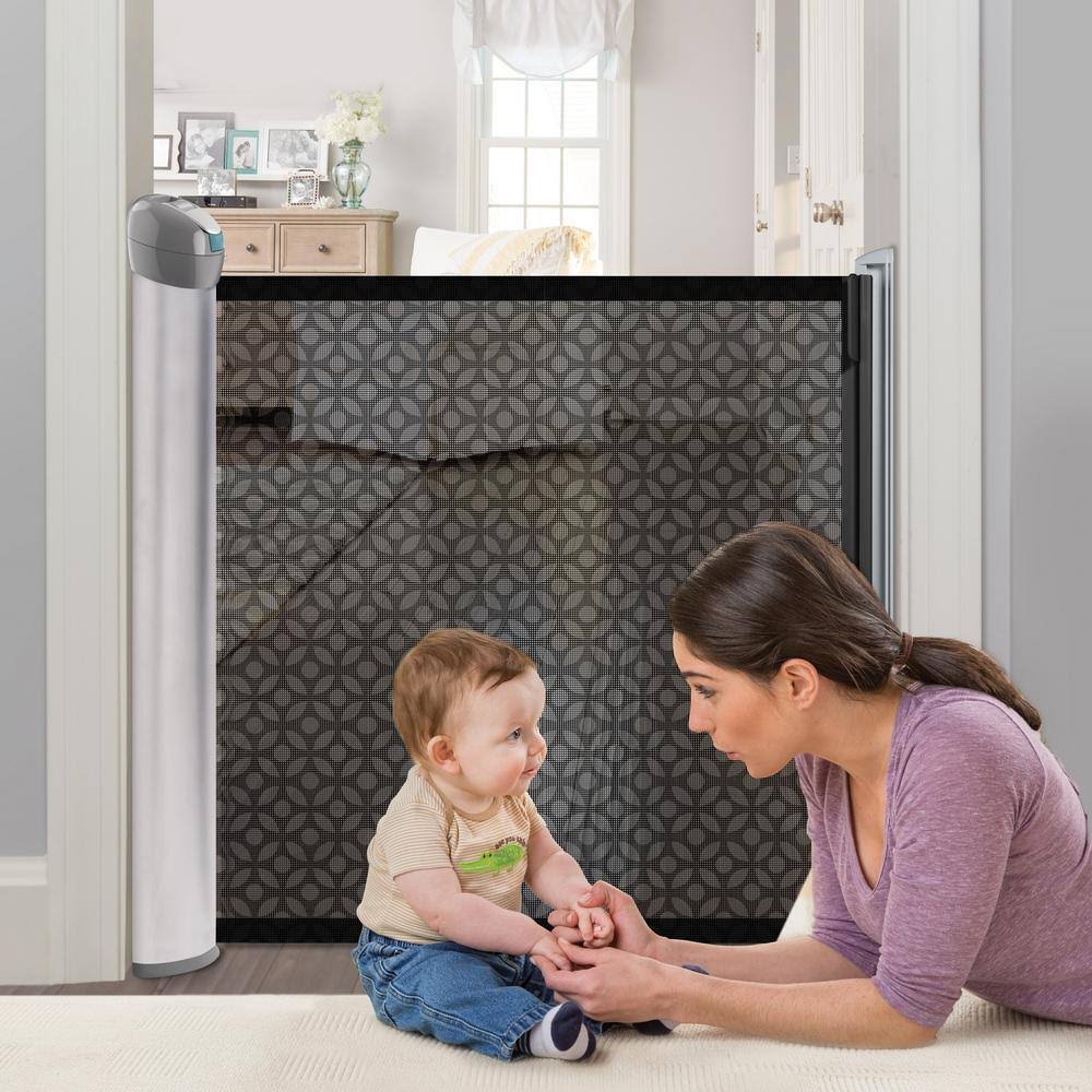 Retractable Gate M8689