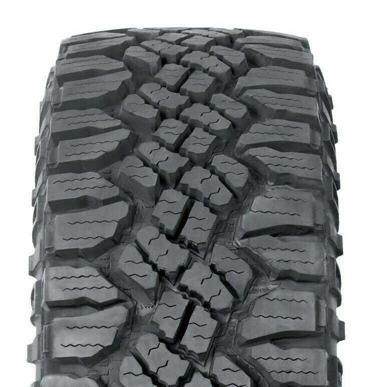 LT285/75R18 Tire R1449