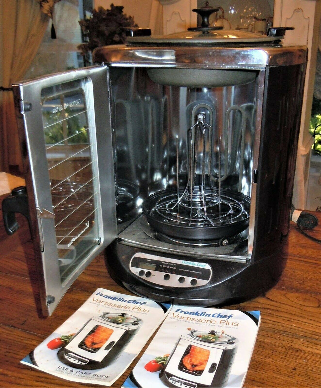Vertical Rotisserie Oven with Cook Top M594950