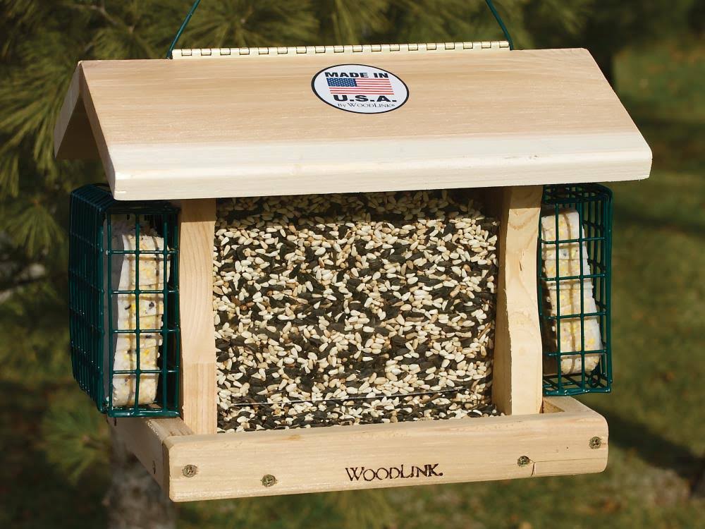 Cedar Feeder with Suet Cages Z74510