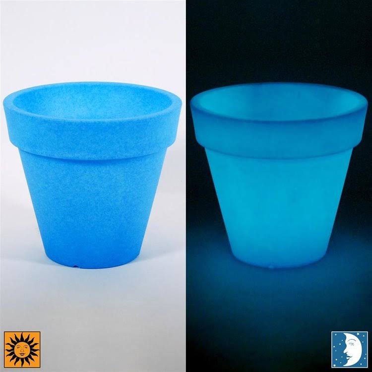 Blue Plastic Pot Planter P638