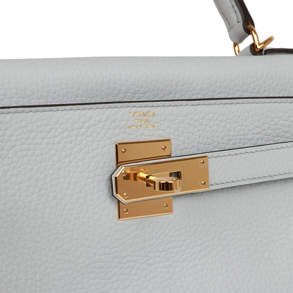 Bleu Pale Clemence 28 Handbag Z776