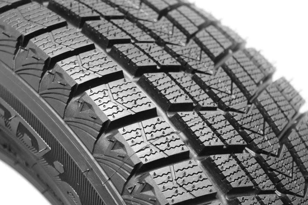 235/60R18 103Q SUV Tire U7027