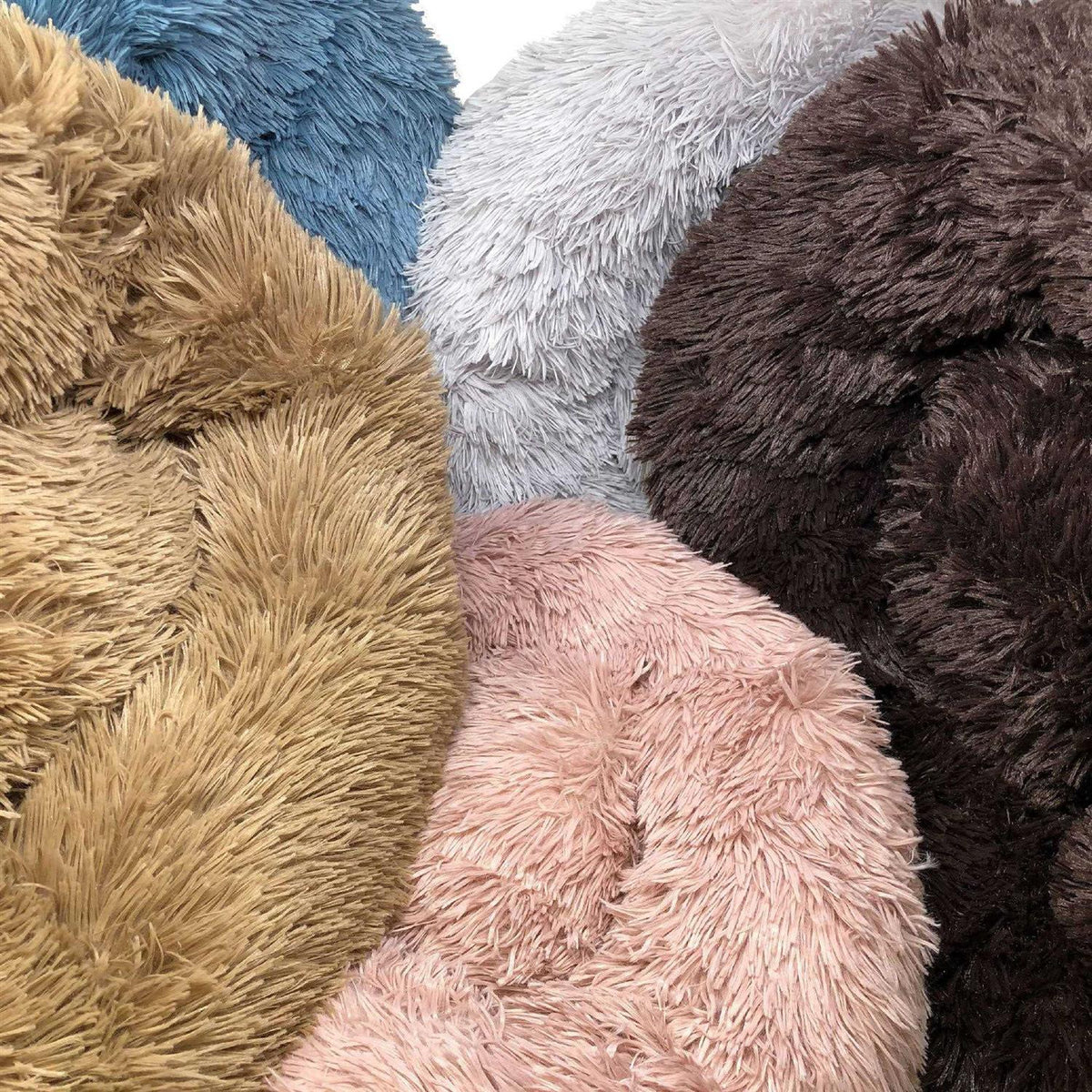 Plush Soft Rounded Dog Bed Y814388