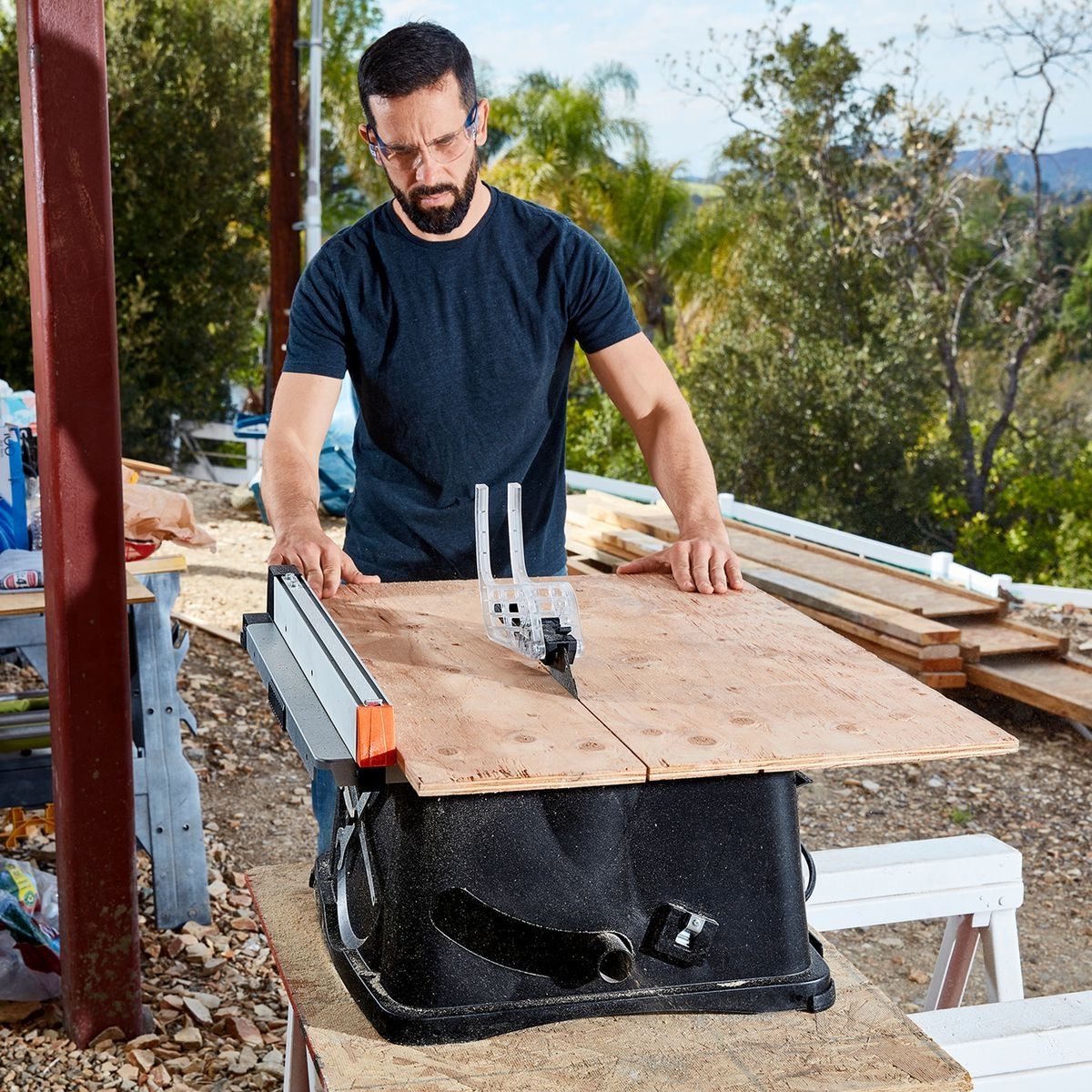10 in. 15 Amp Table Saw E524458