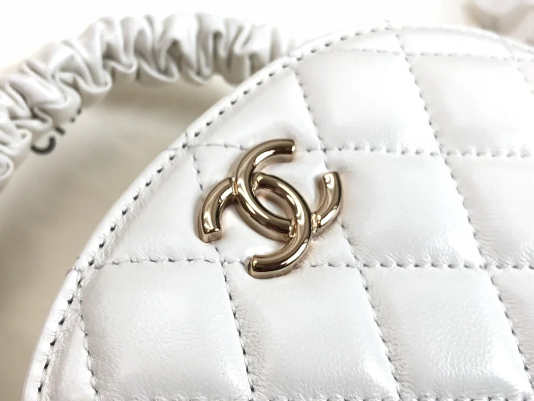 White Vanity Case Bag R890073