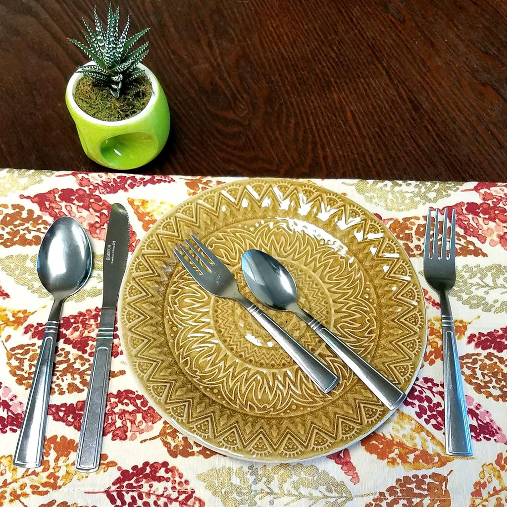 24 Piece Silver Flatware Set N7493