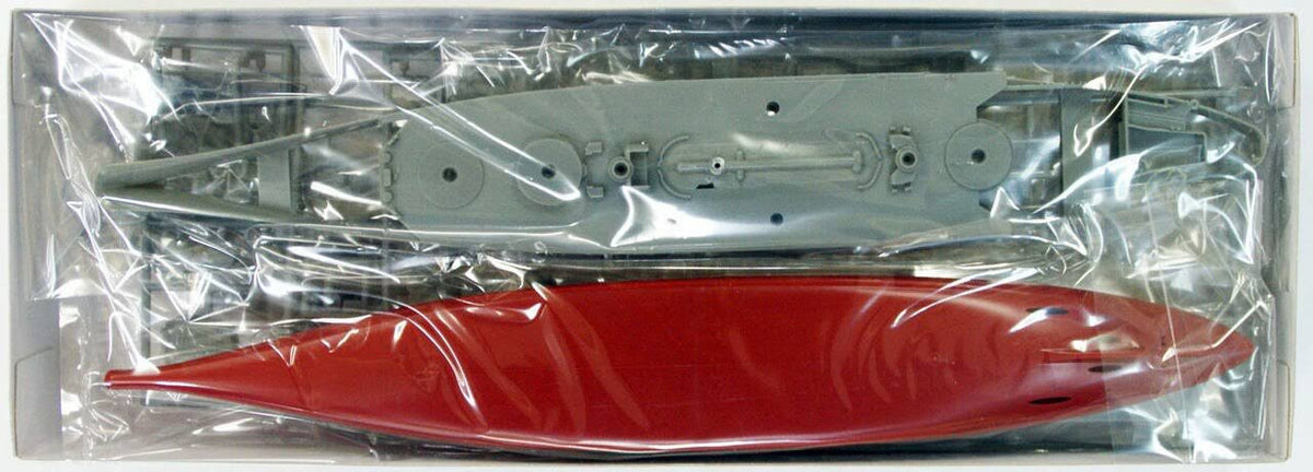1/700 Scale Super Yamato Class Full Hull Model H642546