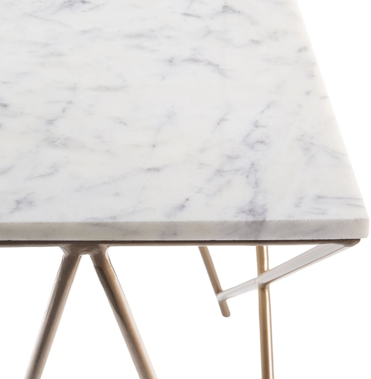 White Furniture Piece F649