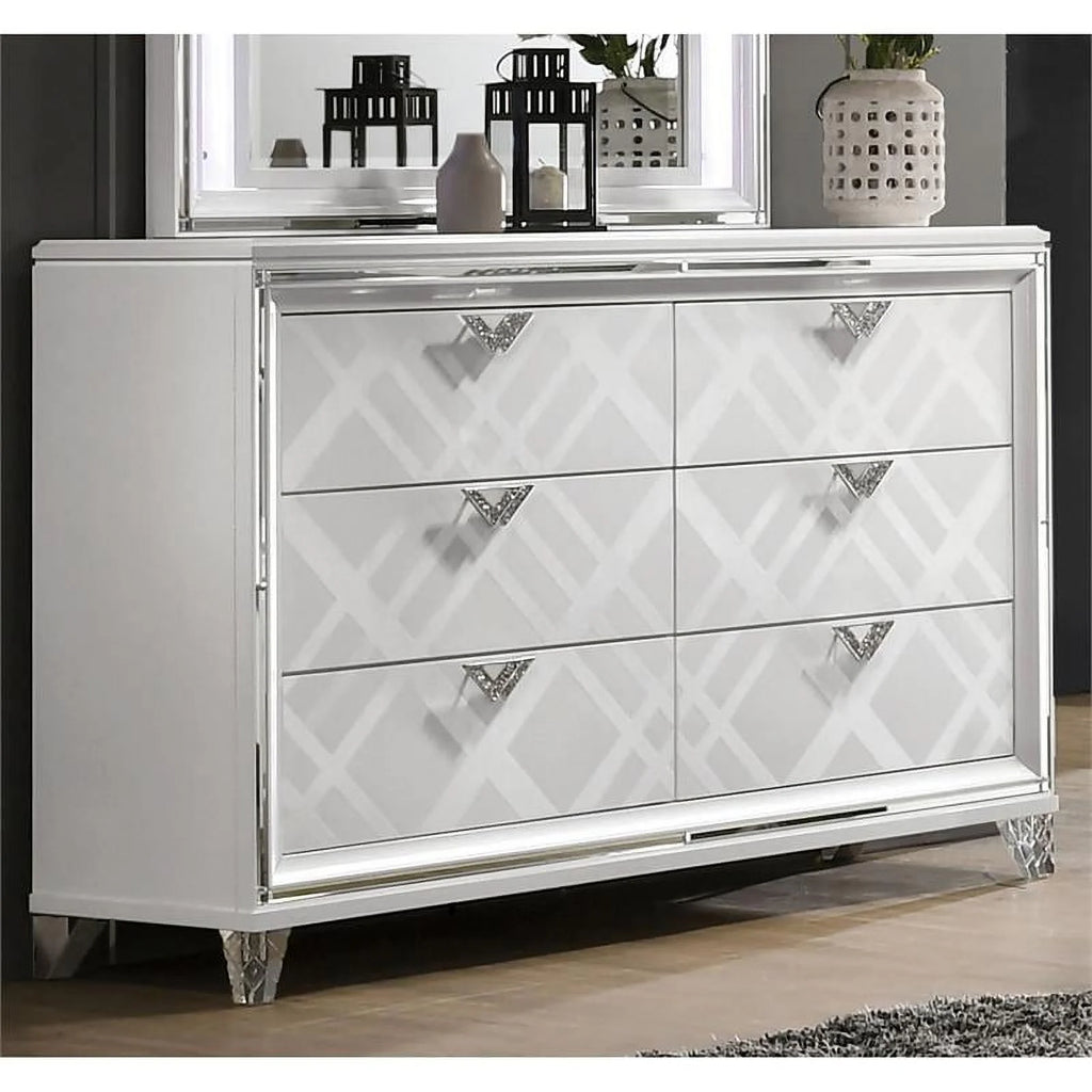 White Wood 2-Piece Dresser and Mirror Set C1888