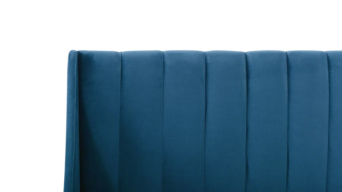 Queen Satin Teal Velvet Tufted Platform Bed E602092