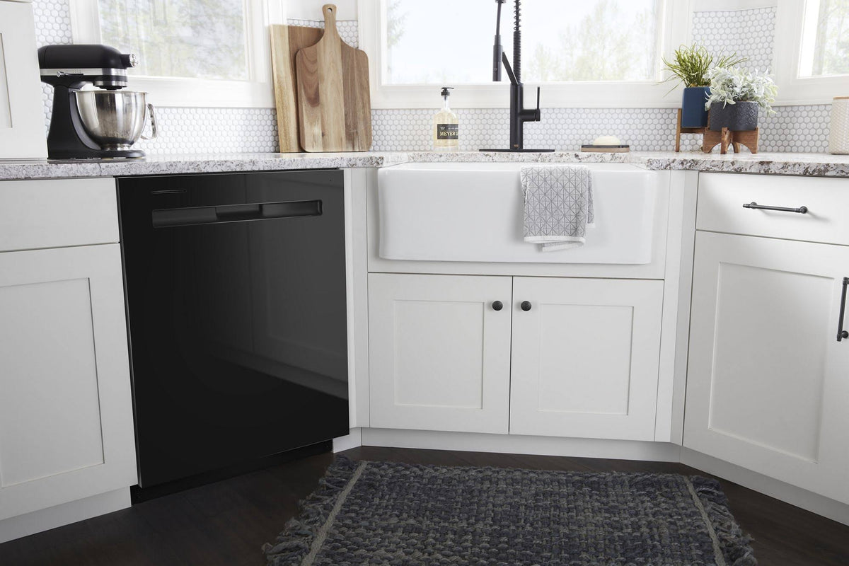 Black Top Control Dishwasher with Third Level Rack I615